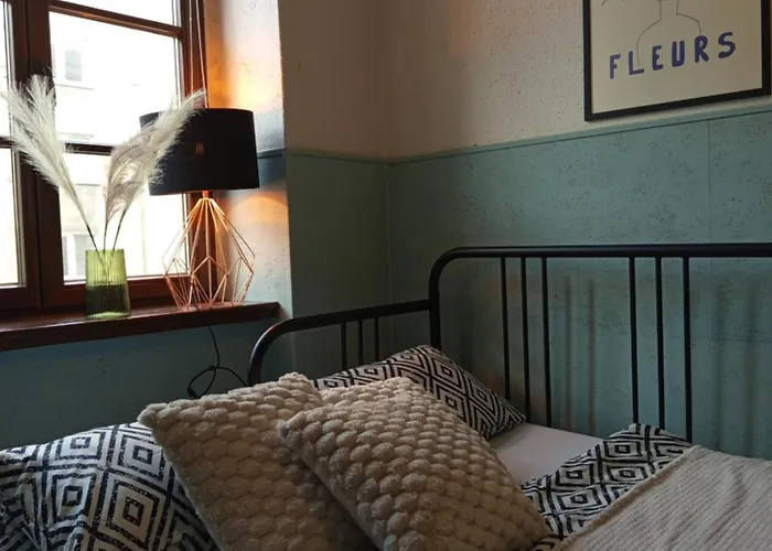 Center - Dworzec Pkp, Rynek Vandrerhjem