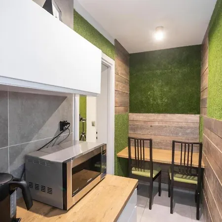 Center - Dworzec Pkp, Rynek