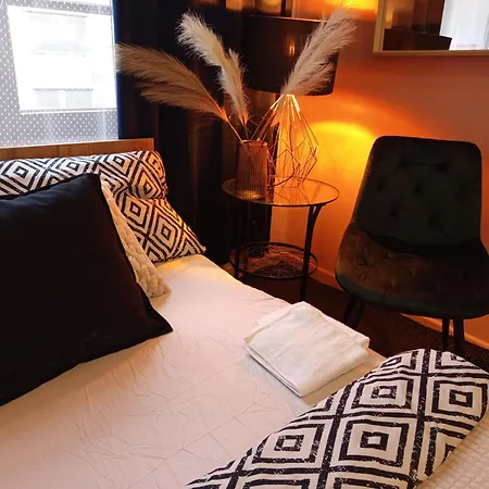 Center - Dworzec Pkp, Rynek * Breslavia